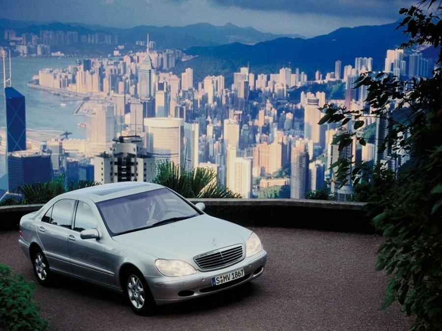  Mercedes-Benz S500 1998 года  (фото 6 из 14)